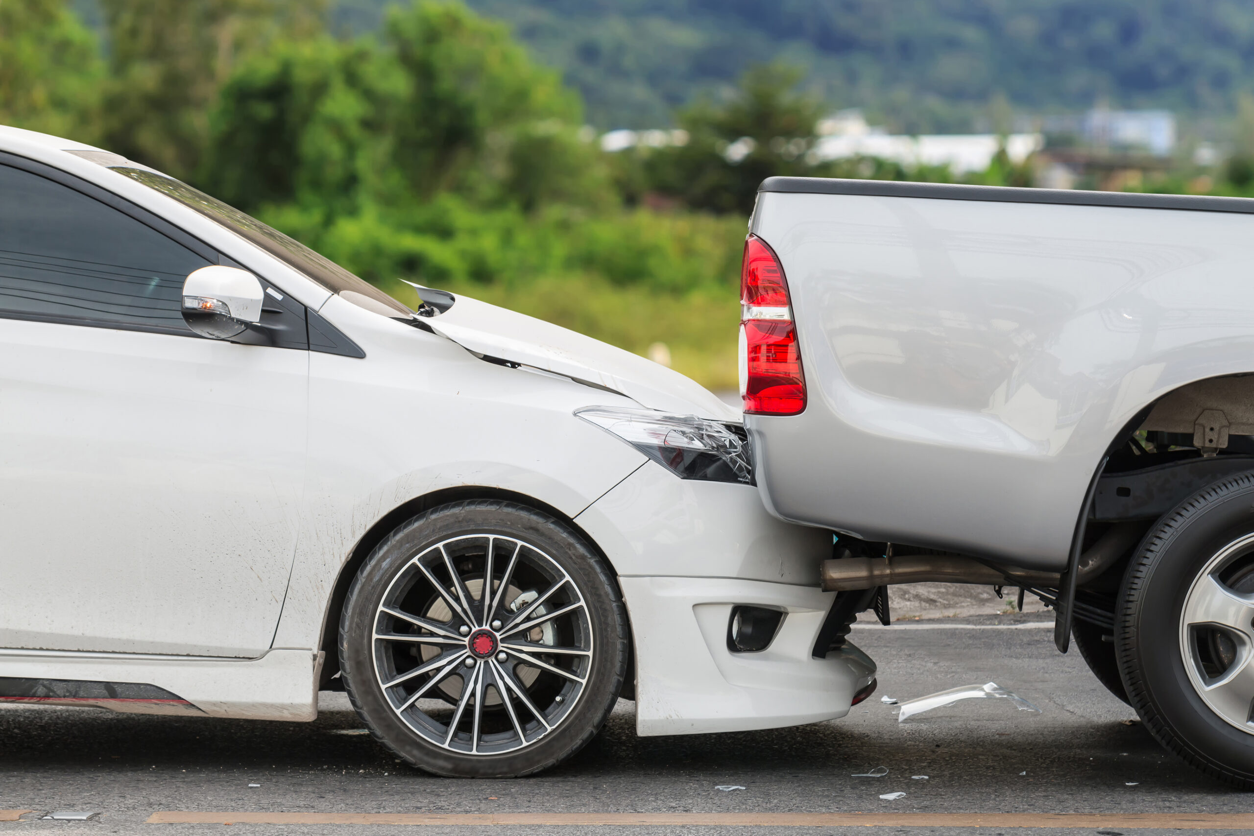 What Kind of Damages Can Your Car Suffer In A Front-End Collision