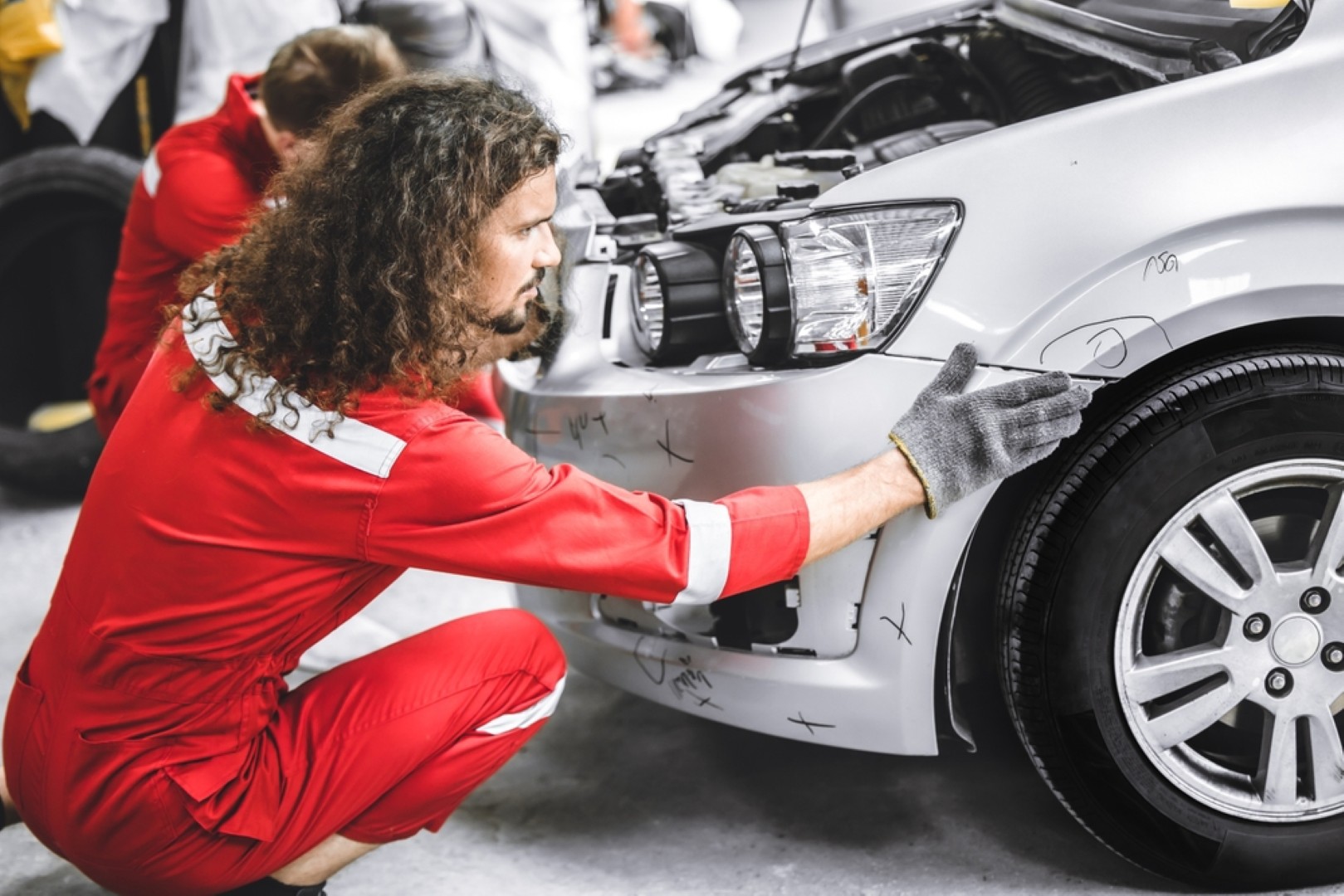 Read more about the article YOU SHOULD GET A DENT REPAIR RIGHT AWAY TO AVOID