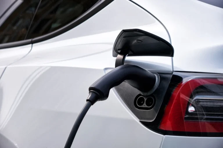 Read more about the article Tesla Collision Repair: What Owners Need to Know After an Accident